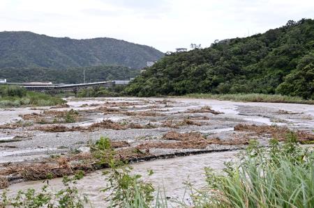 2025年11月12日行政院長卓榮泰視察蘇澳溪分洪工程　共9張