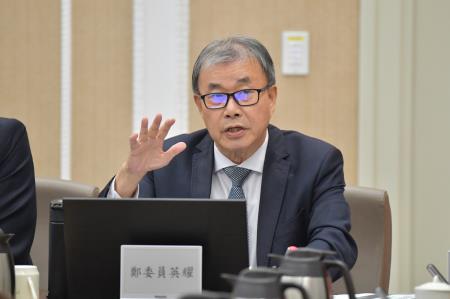 2024年10月17日行政院長卓榮泰主持行政院經濟發展委員會第2次會議。 　共7張