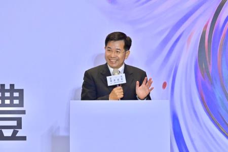 陳院長今(1)日出席「112年國光體育獎章暨運動科學研究獎勵頒獎典禮」照片_8 共12張 　共12張