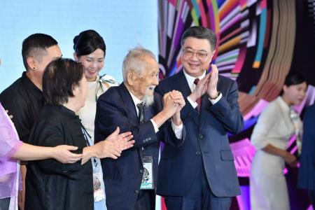 2026年9月30日行政院長卓榮泰出席第7屆國家文化資產保存獎頒獎典禮 　共9張