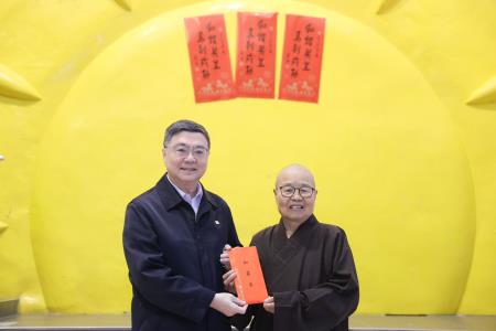 2026年2月8日行政院長卓榮泰參訪「財團法人宜蘭縣私立佛教幸夫社會福利慈善事業基金會附設幸夫愛兒園」 　共8張