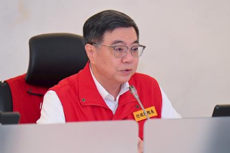 2026年6月26日行政院長卓榮泰視察水利署防災中心 　共5張