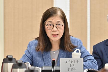 中央災害防救會報第51次會議 　共8張
