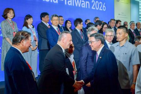 2026年7月16日行政院長卓榮泰出席亞洲生技大會開幕典禮 　共5張