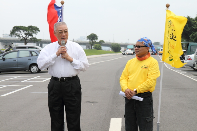 吳院長出席慶祝建國百年關懷弱勢全國騎透透巡迴活動 　共1張