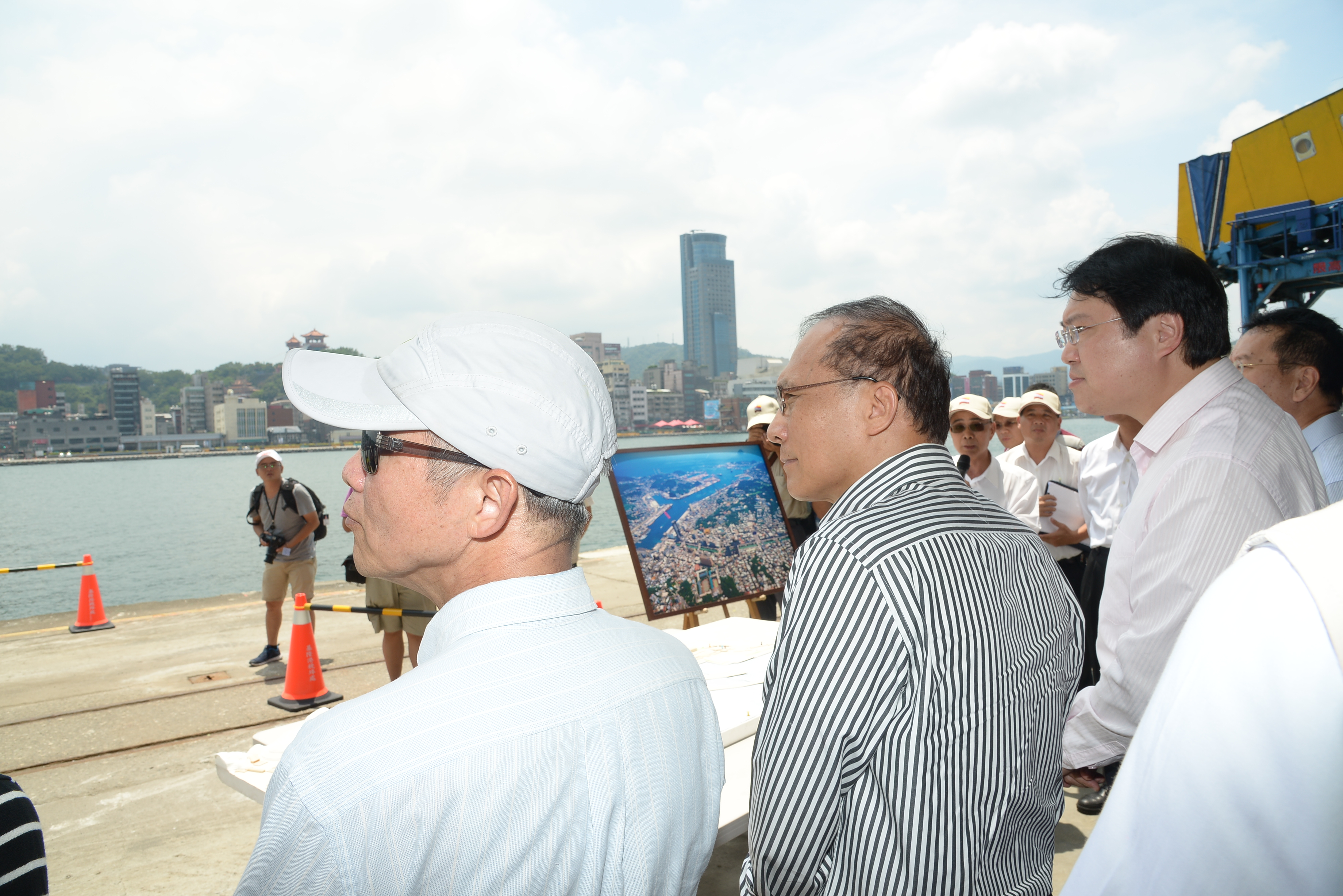 林揆：中央劍及履及全力協助基隆發展