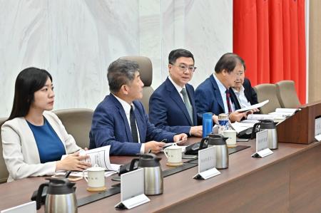 2024年8月29日行政院院長卓榮泰主持食品安全會議113年第2次會議 　共6張