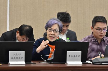 2024年12月30日行政院長卓榮泰主持行政院性別平等會第31次委員會議 　共6張