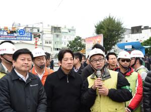 慰勞台南市政府協助修路同仁_2