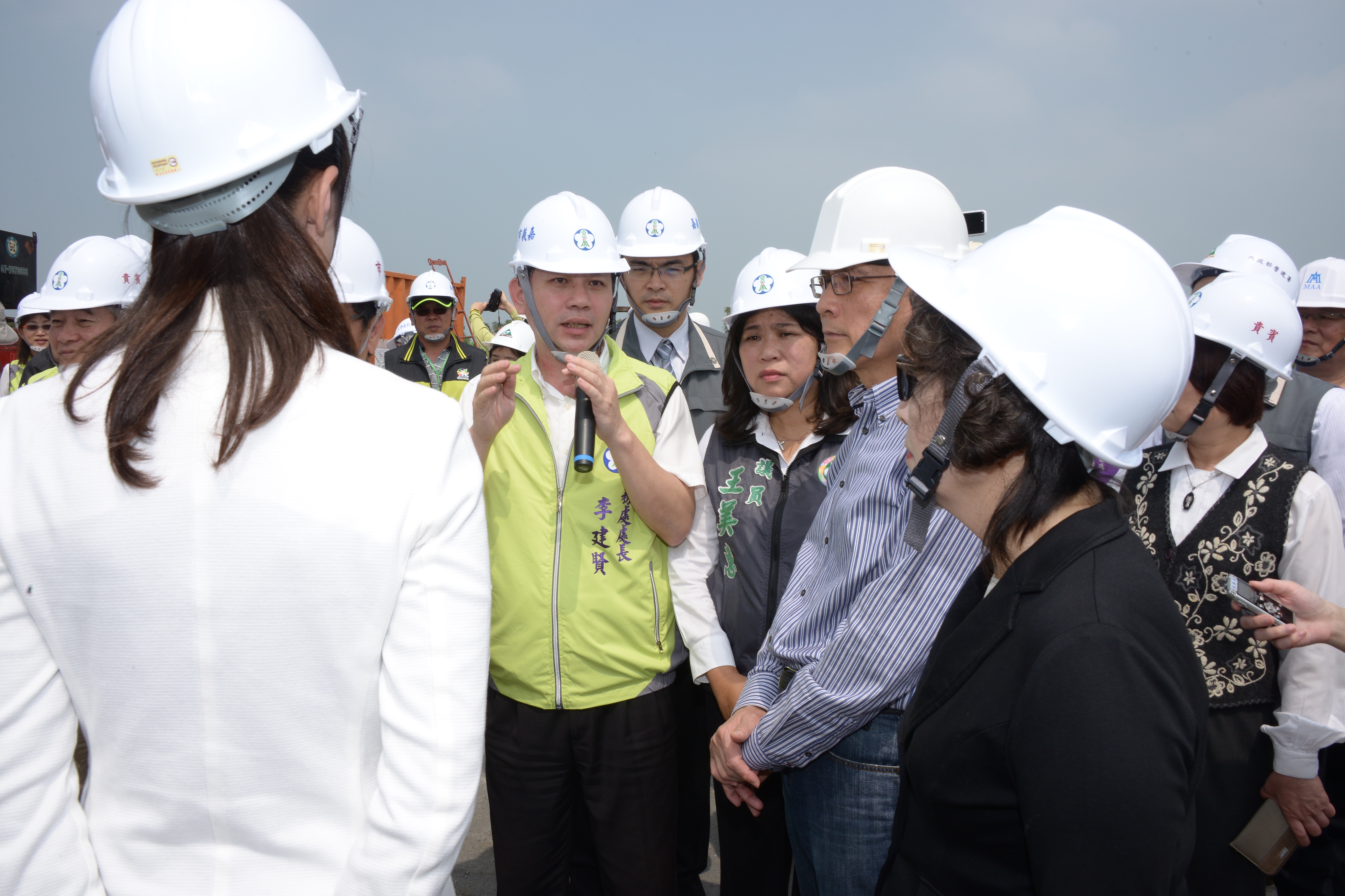 林揆：嘉義鐵路高架化納入「前瞻基礎建設計畫」  盼早日完工讓市民受益　共6張