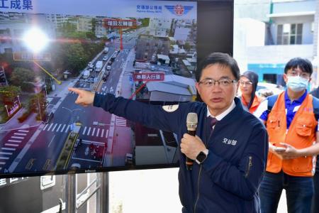 2024年6月29日行政院長卓榮泰視察永續提升人行安全計畫改善成果。