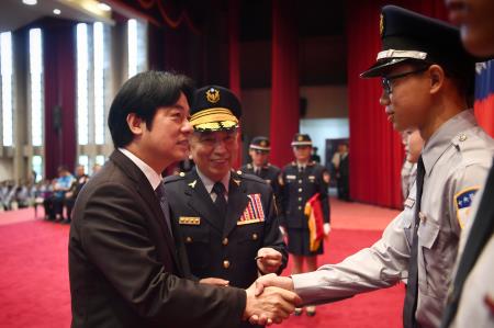 1070901賴清德院長出席中央警察大學慶祝82週年校慶暨開學典禮-2