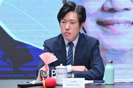 2026年5月19日行政院長卓榮泰出席行政院520記者會 　共7張