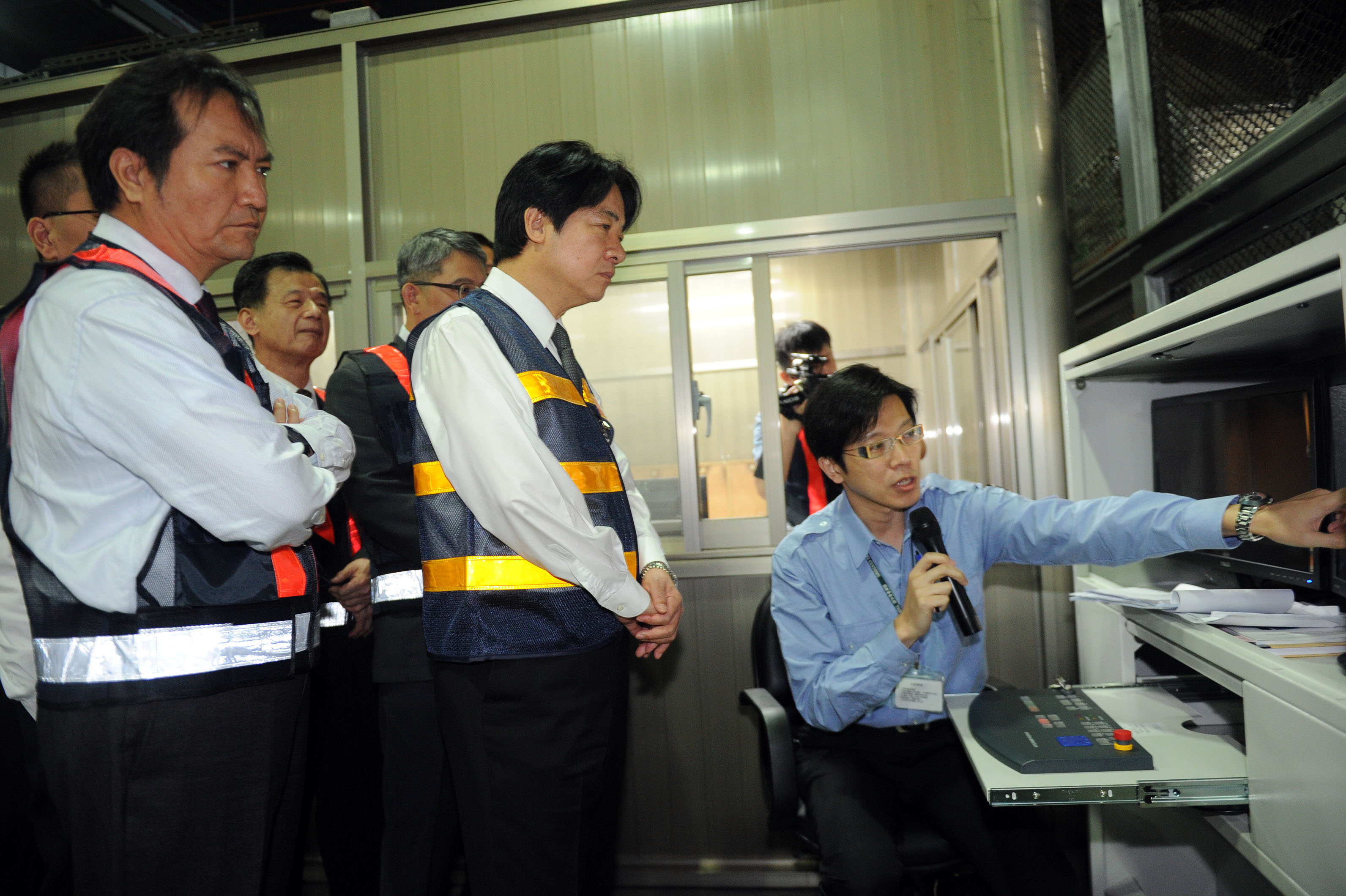 賴揆視察新世代反毒策略第一站  宣示政府打擊毒品犯罪決心　共4張