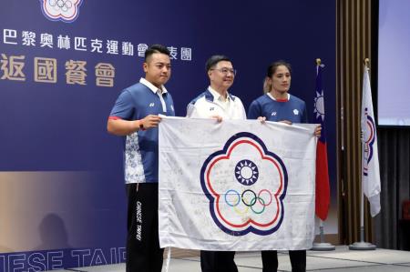 2024年8月16日行政院長卓榮泰出席2024第33屆巴黎奧林匹克運動會代表團返國餐會。　共11張
