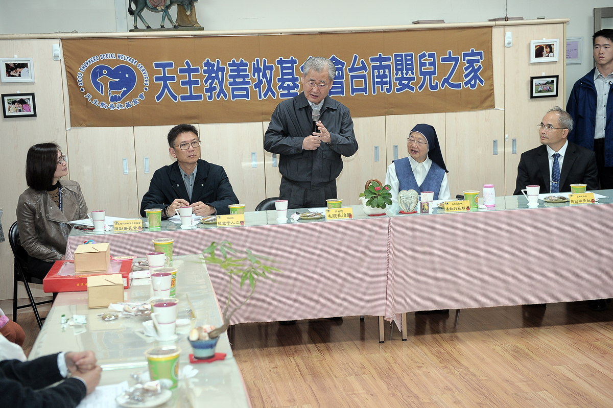 毛揆感謝善牧基金會付出愛心照顧無依幼兒 期盼愛心工作傳遞綿延 　共2張