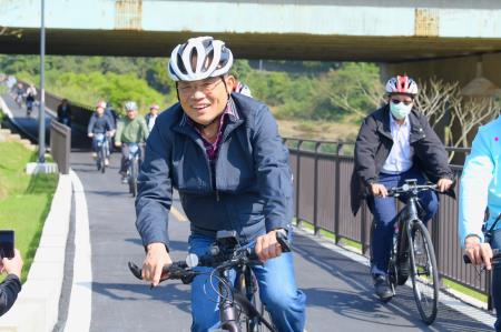 2021年2月20日行政院長蘇貞昌視察基隆河水防道路兼自行車道規劃辦理情形　共7張