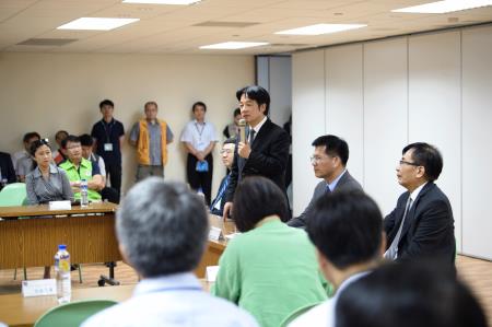 1070729行政院長賴清德視察台中港整體規劃發展情形_1