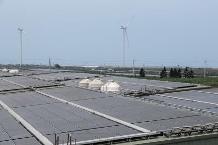 2026年4月18日行政院長卓榮泰參訪彰化漢寶牧場產業淨零轉型與智慧升級示範場域 　共8張