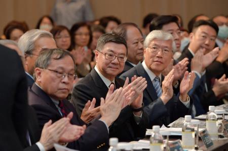 2024年7月4日行政院長卓榮泰出席「2024財訊影響力論壇」 _3_　共4張