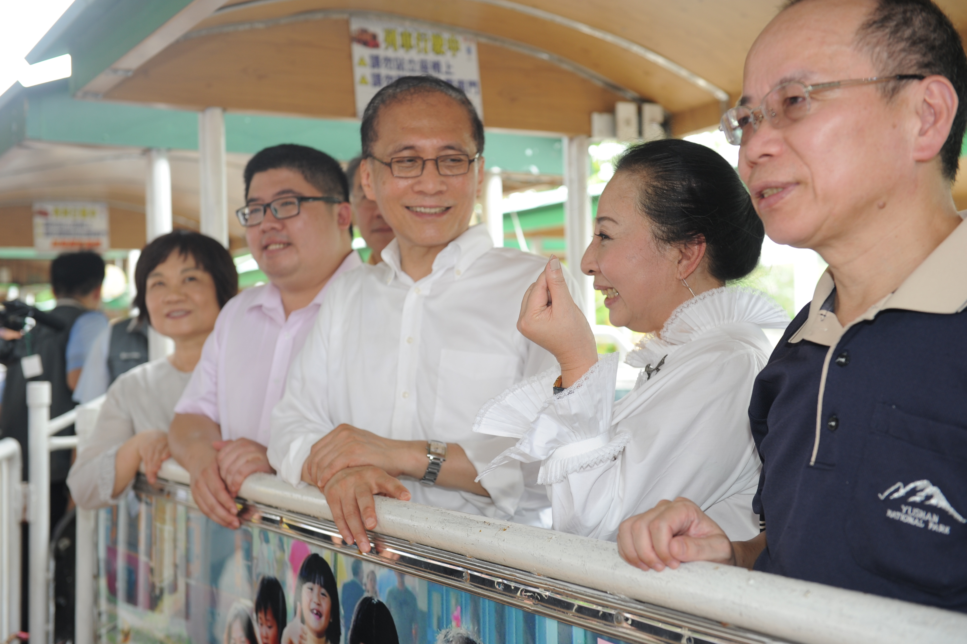 林揆：盼蒜頭糖鐵五分車帶動嘉義地區觀光發展　共4張