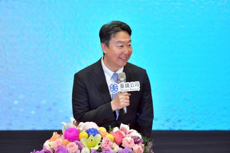 2026年6月9日行政院長卓榮泰出席臺鐵公司「115年鐵路節慶祝大會」 　共8張
