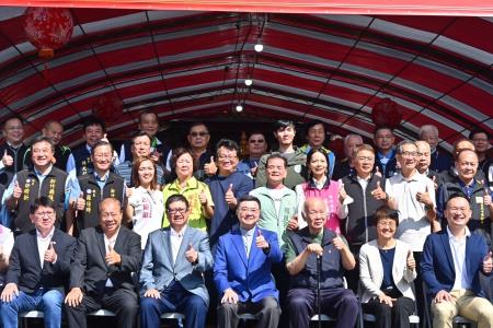 卓院長今（3）日出席「財團法人臺灣省新竹縣褒忠亭113年度秋祭大典」照片 共8張　共8張