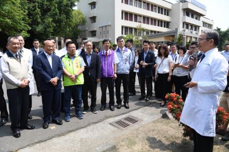 2019年4月12日行政院長蘇貞昌視察台中榮總嘉義分院長期照護大樓興建計畫_1 　共4張