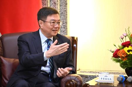 卓院長今(29)日拜會立法院民進黨團、國民黨團及立法院長韓國瑜照片 共6張　共6張
