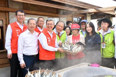 2023年6月30日行政院長陳建仁參訪澎湖地方創生離島出走工作室8 　共11張