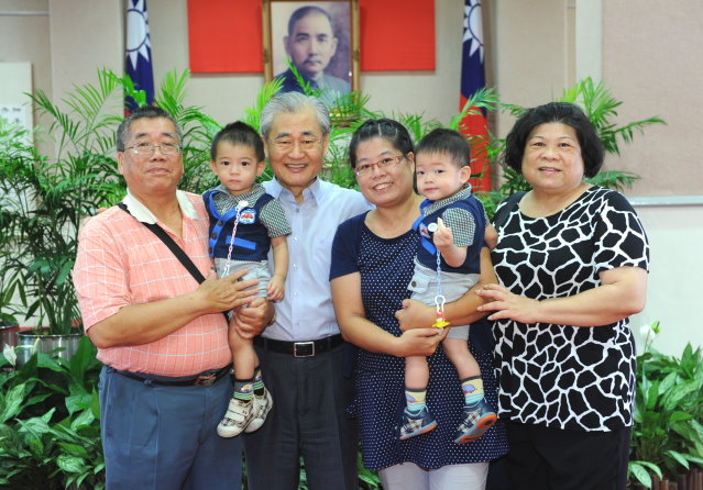 行政院親子日 毛揆向同仁眷屬表達謝意 　共5張
