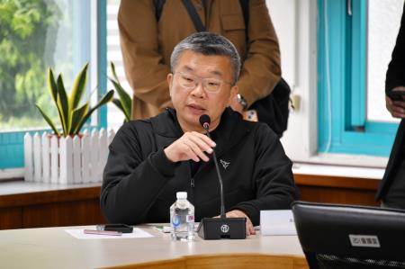 2025年2月14日行政院長卓榮泰聽取台中新光三越百貨氣爆事故救復情形　共6張