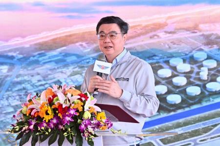 2026年5月23日行政院長卓榮泰出席「台15線及台4線配合桃園國際機場擴建辦理改線工程」通車典禮 　共6張