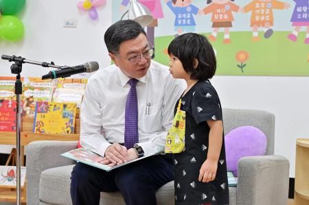 卓院長今（13）日訪視「台電職場互助教保服務中心」照片 共10張　共11張