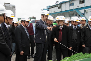 行政院副院長朱立倫宣布行政院核定淡江大橋建設計畫 　共1張