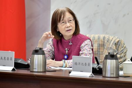 行政院長卓榮泰主持中央癌症防治會報第20次會議 　共8張