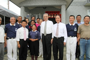 吳院長訪視月眉大愛園區 　共1張