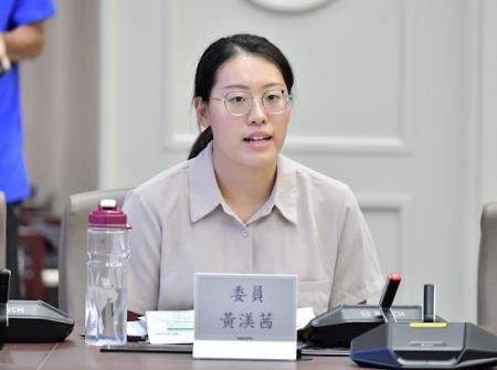 2024年9月9日行政院副院長鄭麗君主持體育暨運動發展部諮詢小組第1次會議　共8張