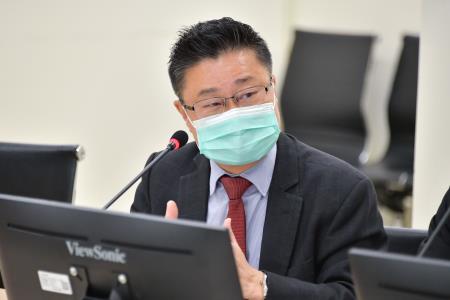 2025年1月15日行政院政務委員陳時中參訪擴大國家癌症篩檢相關行程。 　共8張