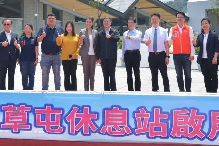 2024年7月13日行政院長卓榮泰出席「國道6號東草屯休息站新建工程」.jpg