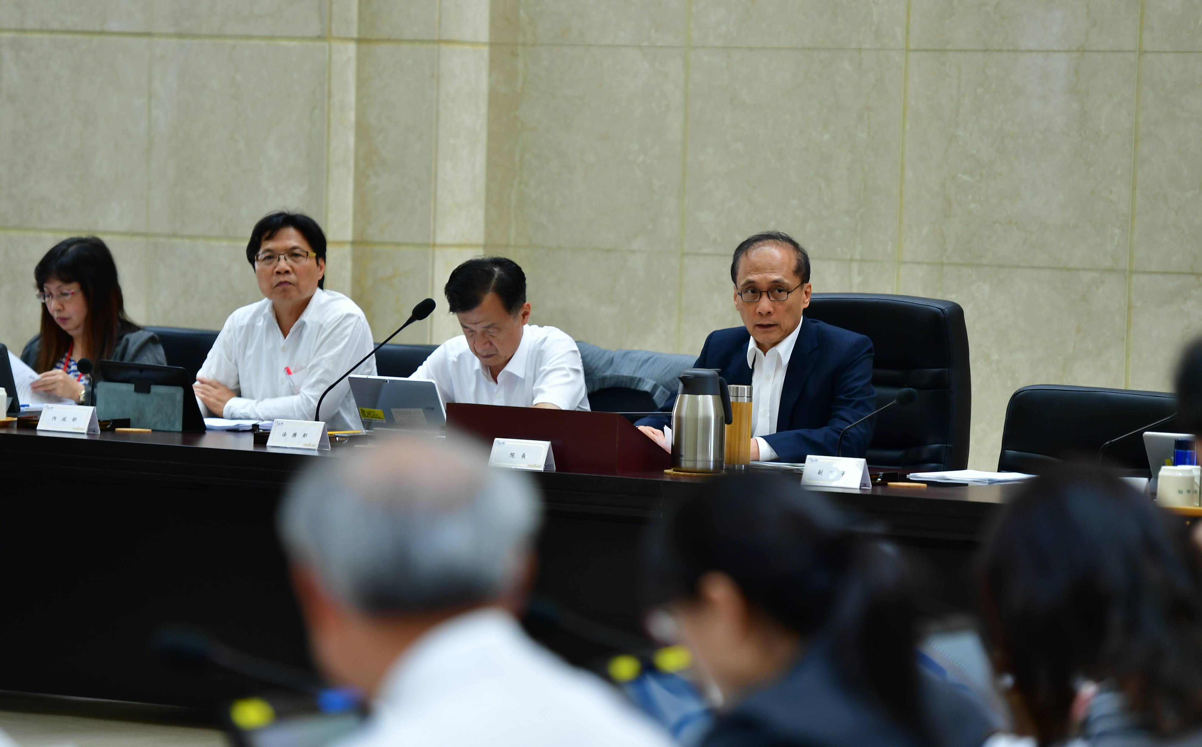 政院提出「新世代反毒策略行動綱領」 北中南東溝通說明 整合各界貫徹執行 　共1張