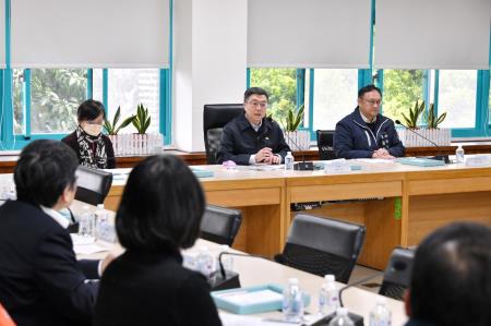 2025年2月14日行政院長卓榮泰聽取台中新光三越百貨氣爆事故救復情形　共6張