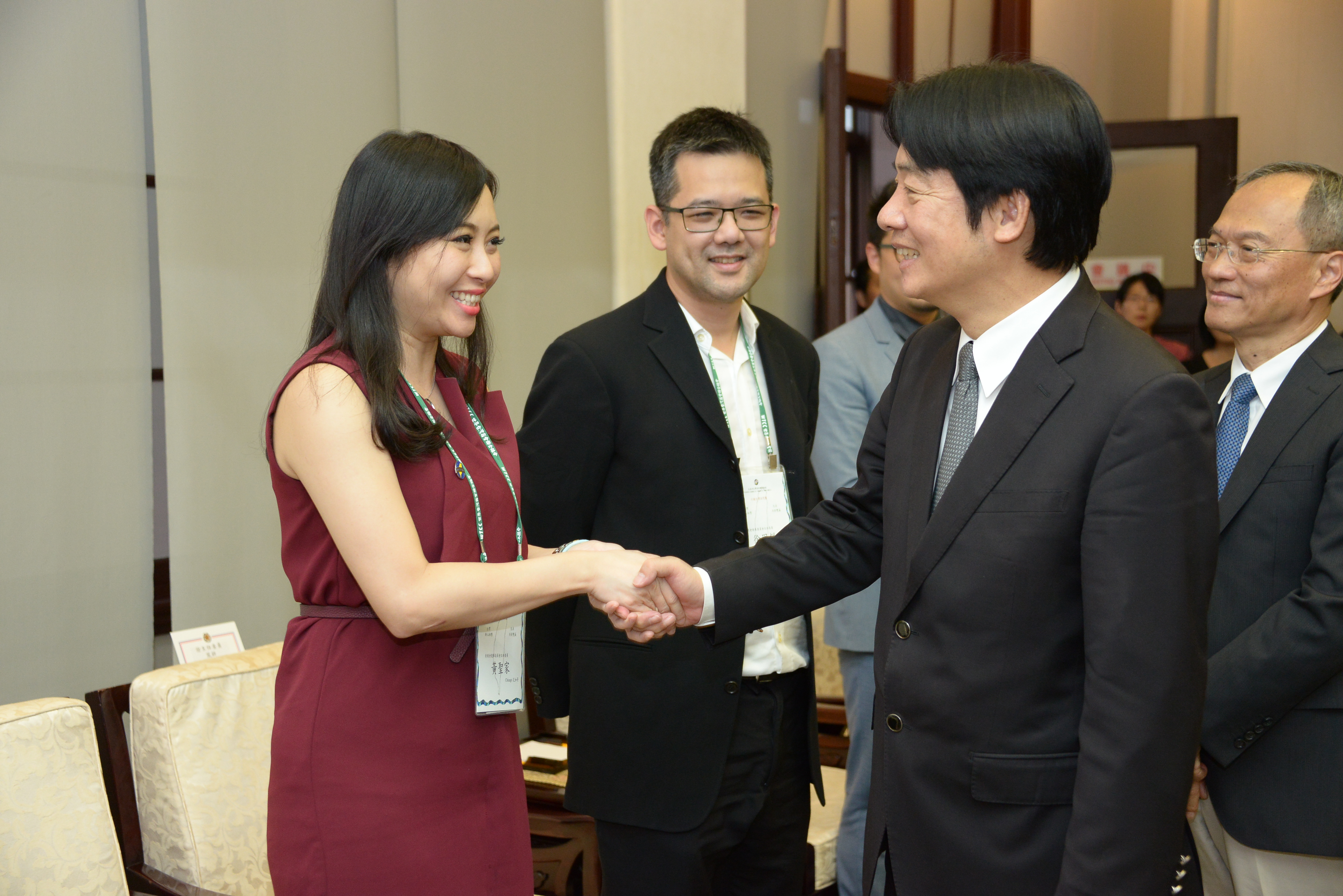 賴揆接見北美洲台灣商會聯合總會一行　籲加入投資行列　讓台灣愈來愈好　共5張
