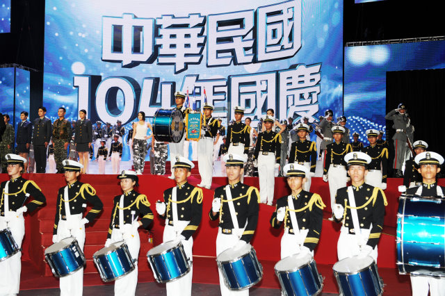 毛揆：海內外同胞的支持與努力是促進國家發展進步的最大動力 　共4張