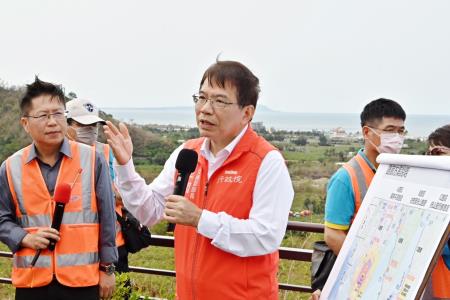 2024年4月9日行政院長陳建仁視察屏南快速公路。　共10張