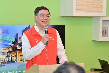 2024年7月22日行政院長卓榮泰視察屏東縣政府多層級樂活照顧服務園區。