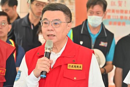 卓院長今（6）日視察「新北市立瑞芳高工受損情形」照片 共9張