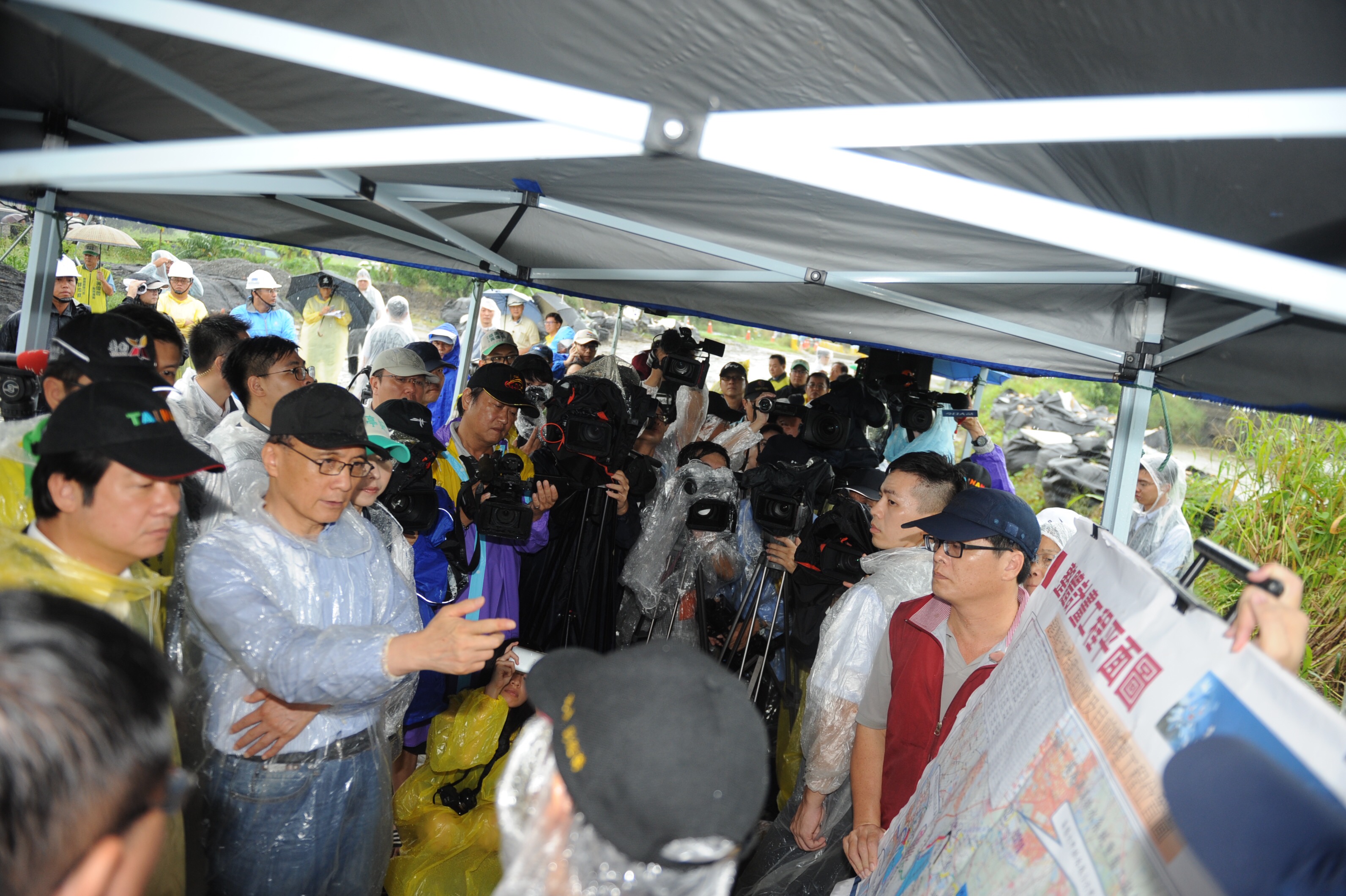 林揆：從結構面解決淹水問題 使民眾獲得更多保障
