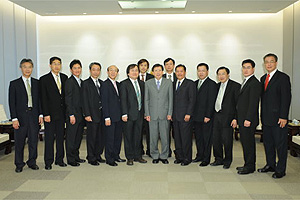 劉院長接見國際半導體產業協會暨太陽光電產業聯盟人士 　共1張