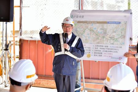 2023年11月15日行政院副院長鄭文燦視察「桃園機場捷運A23站工程暨桃園捷運綠線延伸中壢計畫」4　共8張